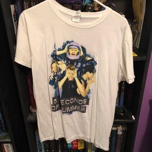 5sos t-shirt